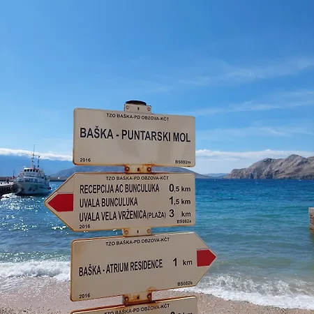 Entspannen Sie Sich In Diesem Modernen In Auf Krk *