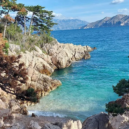 Apartment Entspannen Sie Sich In Diesem Modernen In Auf Krk Baska (Krk)